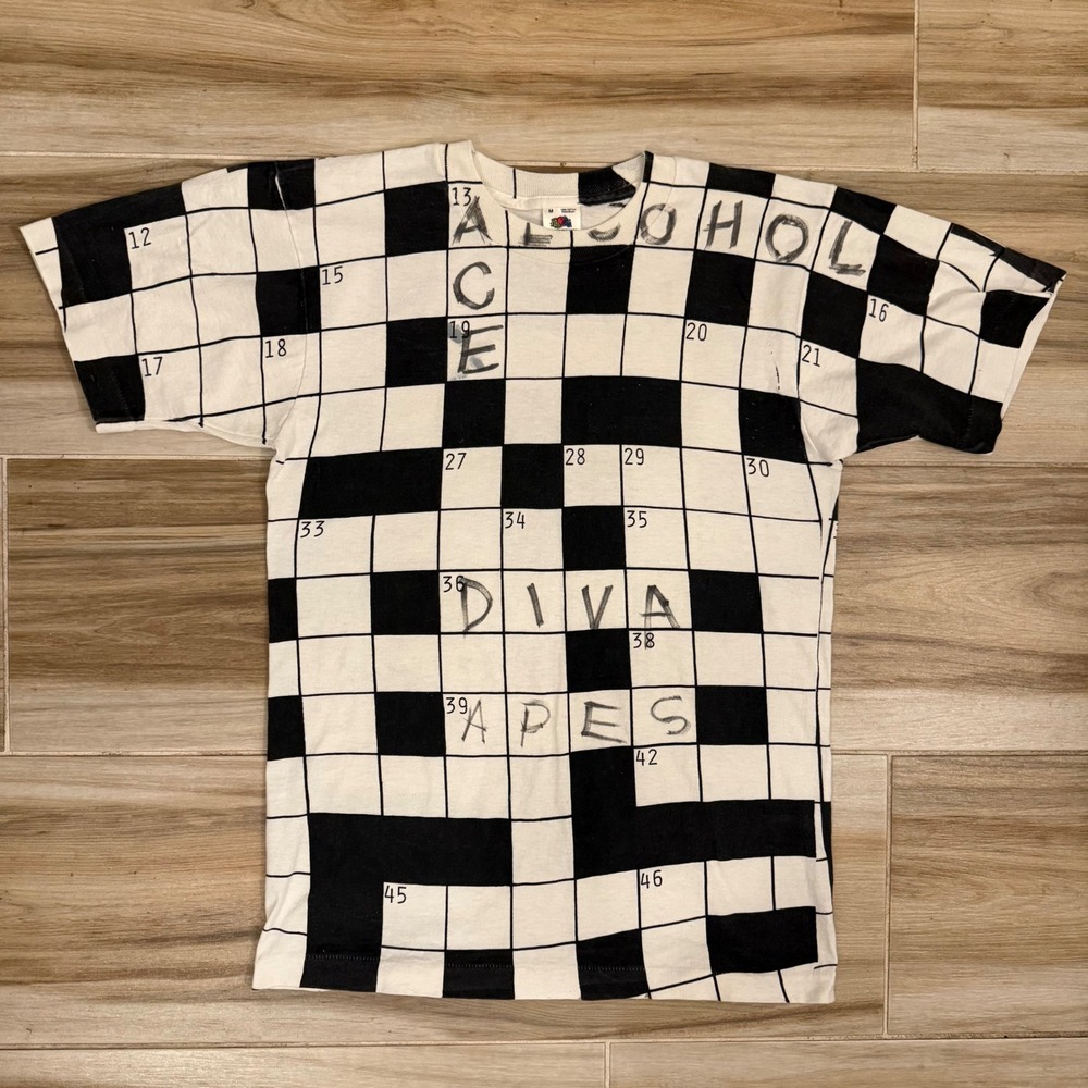 Vintage Fruit of the Loom Crossword Puzzle T Shirt 90s Made in USA M White Black